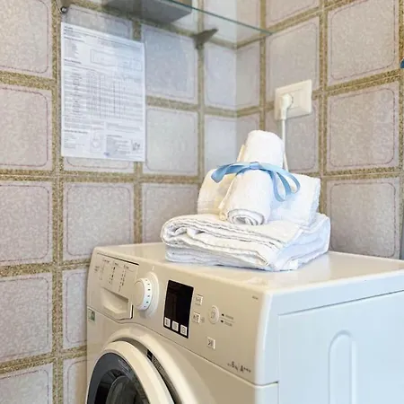 6 Posti - Fronte Mare Parcheggio Privato Ac Wifi By Wehostyou