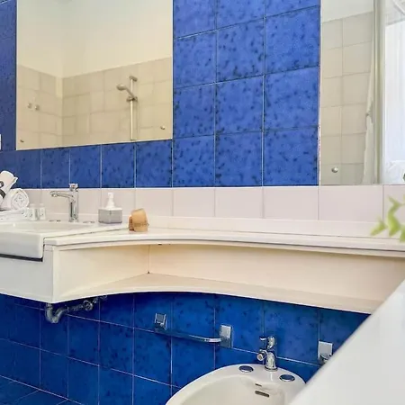 6 Posti - Fronte Mare Parcheggio Privato Ac Wifi By Wehostyou Apartamento Civitanova Marche