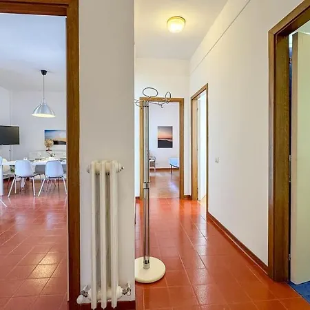 Apartamento 6 Posti - Fronte Mare Parcheggio Privato Ac Wifi By Wehostyou