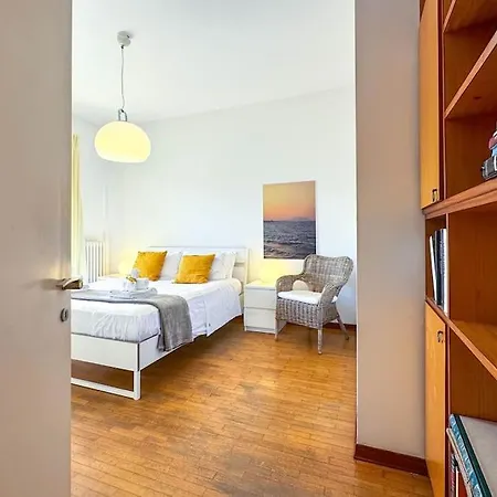 Apartamento 6 Posti - Fronte Mare Parcheggio Privato Ac Wifi By Wehostyou Civitanova Marche