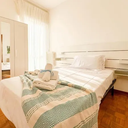 6 Posti - Fronte Mare Parcheggio Privato Ac Wifi By Wehostyou Apartamento