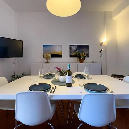 Apartment 6 Posti - Fronte Mare Parcheggio Privato Ac Wifi By Wehostyou