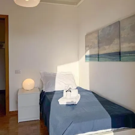 6 Posti - Fronte Mare Parcheggio Privato Ac Wifi By Wehostyou Apartamento